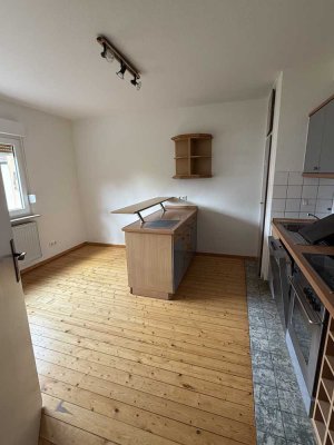 Freundliche 2-Zimmer-Wohnung mit EBK in Klein-Karben