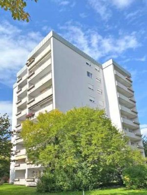 München: Großzügige helle Wohnung im Grünen von Großhadern
