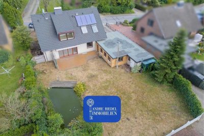 Über 240 m² wohnliche Fläche | modernisiert | 4 Bäder | Wohnkeller | Garage + Stellplätze