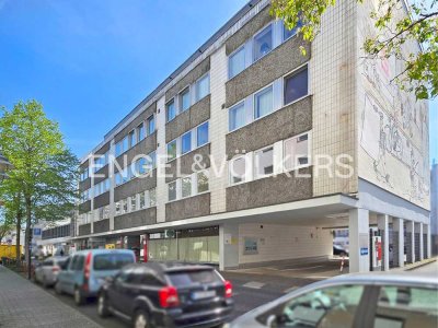 Ehemalige Arztpraxis mit Loggia und 1 Pkw-Stellplatz in zentraler Lage von Koblenz