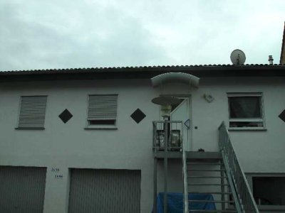 Ansprechende 3-Zimmer-Wohnung mit Balkon im Einfamilienhaus