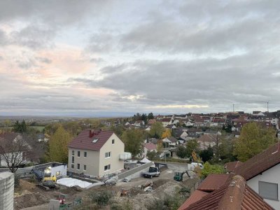 Schöne 3-Zimmer-Split-Level-Wohnung mit traumhaftem Ausblick!
