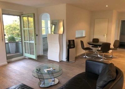 Exklusive 2-Zi-Wohnung mit Balkon in Oberhaching