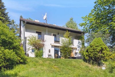 EFH mit kleiner ELW in Icking mit Garten in Ortsrandlage / 7 Zimmer / ca. 915 m² Grundstück