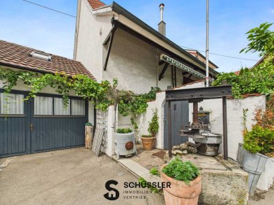 Einzigartiges Mehrgenerationenhaus mit viel Potenzial & besonderem Charakter in Pliezhausen-Gniebel