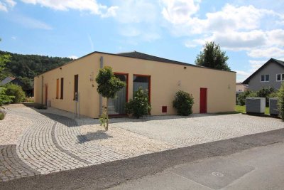 Energieeffizienter Bungalow – Altersgerechtes Wohnen auf einer Ebene