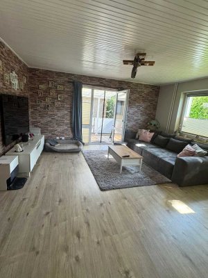 3 Zimmer Erdgeschosswohnung mit Terrasse