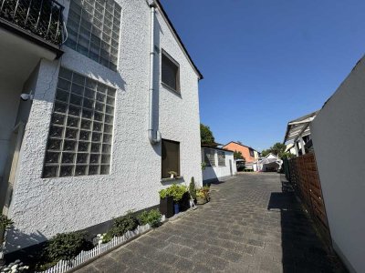 Einfamilienhaus inkl. Metzgerei und Lagerhallen in bester Lage