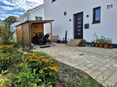 Neubau 2022 mit EBK: KFW55 Doppelhaushälfte in Tübingen, Kilchberg