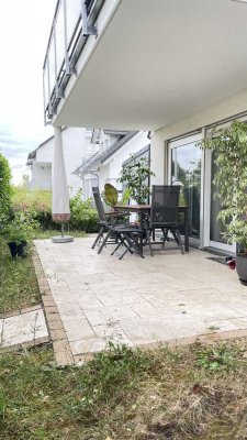 Provisionsfreie 4-Zimmer-Wohnung mit Garten, Terrasse & TG-Stellplatz in Wendlingen-Unterboihingen