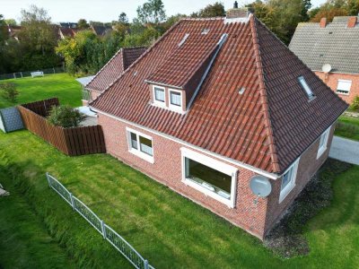 Einfamilienhaus - Garage - Direkte Kanallage - Nähe Greetsiel - Durch Erbbaurecht sehr erschwinglich