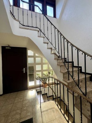 Helle 3-Zimmer-Wohnung mit Balkon, Stellplatz & Garage in familienfreundlicher Lage von