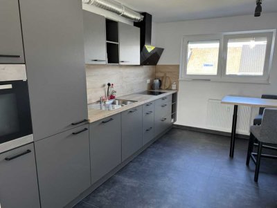 Helle 3-Zimmer-Wohnung mit Garten