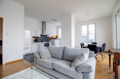 Großzügige helle Penthouse-Wohnung mit 62 m² umlaufender Terrasse - Viel Platz zum Wohlfühlen!