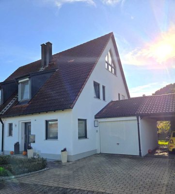 Gepflegte Doppelhaushälfte in ruhiger Lage mit 4 Zimmern in Bobingen Ortsteil Reinhartshausen