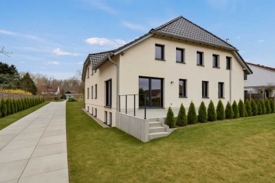 Haushälfte vor den Toren Potsdams *sofort im Erstbezug verfügbar*