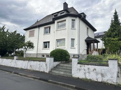 Charmantes 2-3 FH in bevorzugter Wohnlage mit Domblick in Limburg ( Rosenhang )