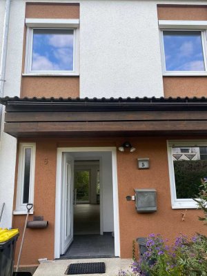 Gepflegtes 5-Zimmer Reihenmittelhaus in Weiherhof