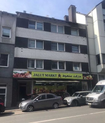 Mehrfamilienhaus mit 6 Wohnungen u. 1 Ladenlokal