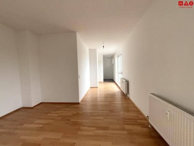 Wohlfühlen im Grünen: Geförderte 2-Raum-Wohnung mit Loggia in bester Lage