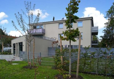 Feldkirchen: Attraktive 4-Zimmer-Wohnung mit Gartenanteil - WHG 2