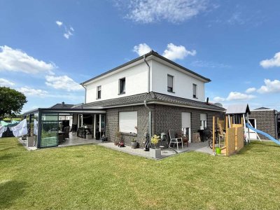 Exklusives Einfamilienhaus aus 2018
