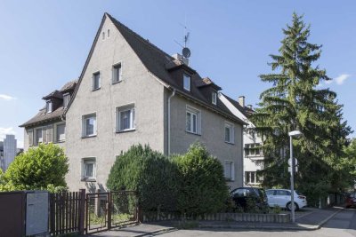 Gemütliche 2 Zimmer Dachgeschosswohnung in Stuttgart Feuerbach