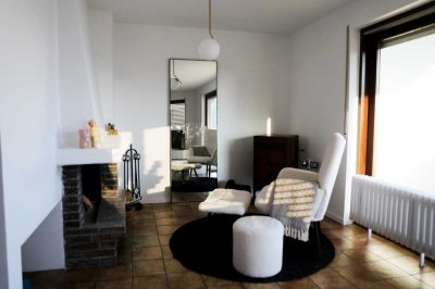 Stilvolles 4-Raum-Einfamilienhaus mit EBK in Denkendorf