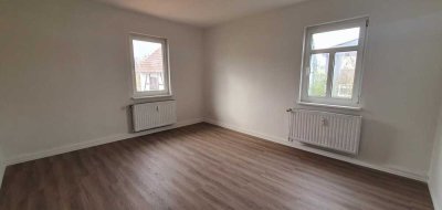 Schöne 3 Zimmer-Wohnung mit Tageslicht-Bad