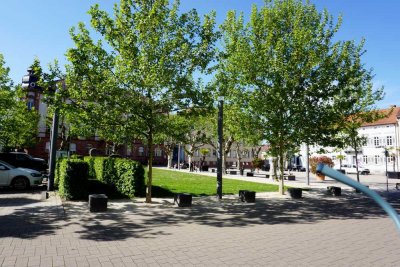 Helle Wohnung mit EBK, 3 Loggien, Kellerraum, TG-Stellplatz im Zentrum in Germersheim