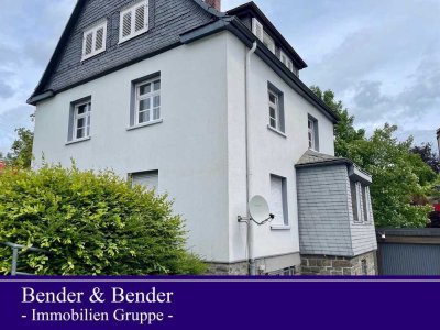 Gepflegtes Haus mit Garten und Garagen in zentrumsnaher Lage!