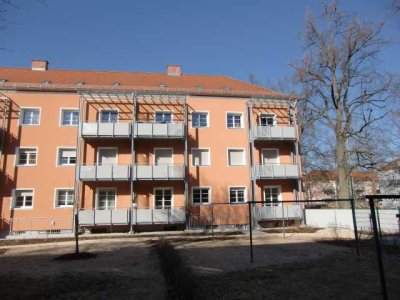 großer Balkon ins Grüne * Nordstadt * nähe U-bahn