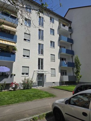 3 Zimmer Erdgeschosswohnung in Neu-Ulm mit Balkon