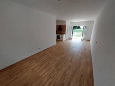 2 Zimmer-Mietwohnung mit Garten und 2 PKW Stellplätzen -Erstbezug-Ruhelage-Vösendorf!