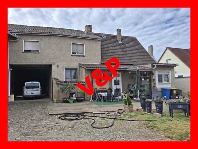 Viel Nebengelass für Gewerbe oder Tierhaltung!