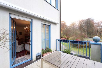 Attraktive 4-Zi-Wohnung mit Blick in den Hofgarten inkl. EBK und TG-Stellpatz – frei ab 01.01.2026