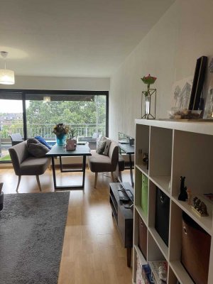 Zentral und doch ruhig. Penthousewohnung  mit 123qm frei.