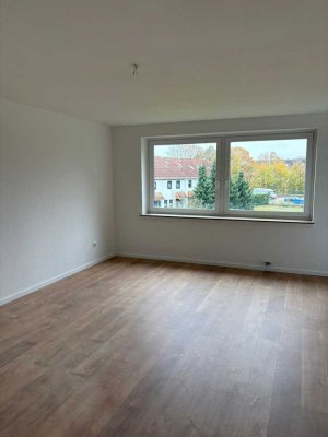 Erstbezug nach Sanierung: 2 Zi. Wohnung mit Balkon in Garbsen