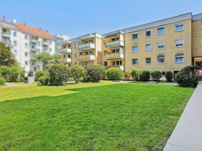Großzügige 4-Zimmer-Wohnung mit Westbalkon u. TG-Stellplatz in gefragter Lage Nbg St. Peter