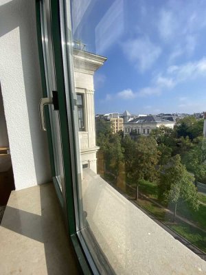 Wohnen auf Zeit : Luxuriöse möblierte 3-Zimmer Wohnung in Bestlage mit Balkon in Leipzig Südvorstadt