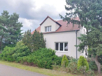 Großzügiges Einfamilienhaus mit Nebengelass im Cottbuser Süden zu verkaufen!