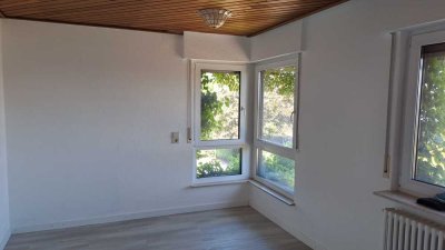 Kleine einfache, renovierte Einzimmerwohnung in Aichwald-Aichschieß