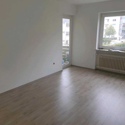 Helle 3-Zimmer-Wohnung mit Balkon
