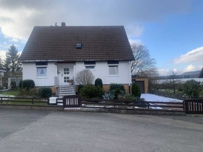 Günstiges, modernisiertes 6-Zimmer-Einfamilienhaus in Hameln-OT Unsen