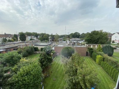 Ruhige Vollständig renovierte Whg. mit 3 Zimmern in Duisburg Röttergsbach