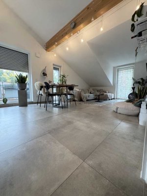 3-Zi.-Wohnung mit Balkon im 2. OG in Neubeuern