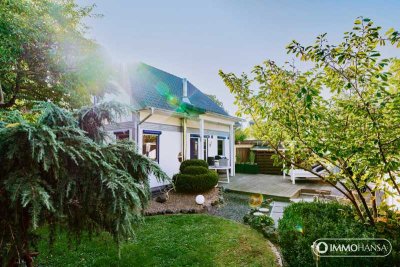 Ein Haus zum Verlieben: Lichtdurchflutetes Einfamilienhaus mit Wohlfühlcharakter in Feldrandlage!