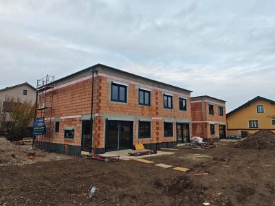 Provisionsfreie TOP Moderne Doppelhaushälfte zu Verkaufen!