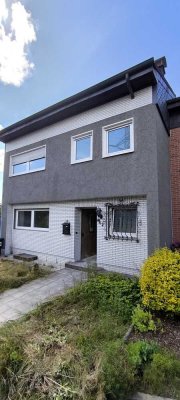 Vollständig modernisiertes Reihen-Endhaus mit Garten, Terrasse & 6 Zimmern, hell & flexibel