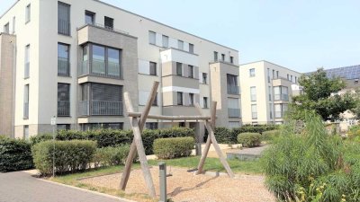 Exklusive 2-Zimmer-Wohnung mit EBK und Balkon in Esslingen am Neckar